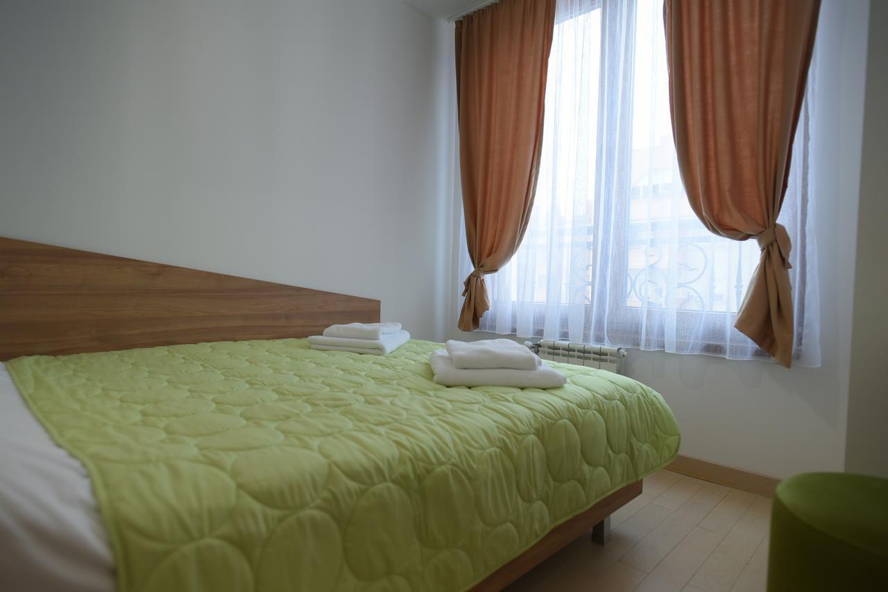 Flatiron Apartments Скопие Екстериор снимка