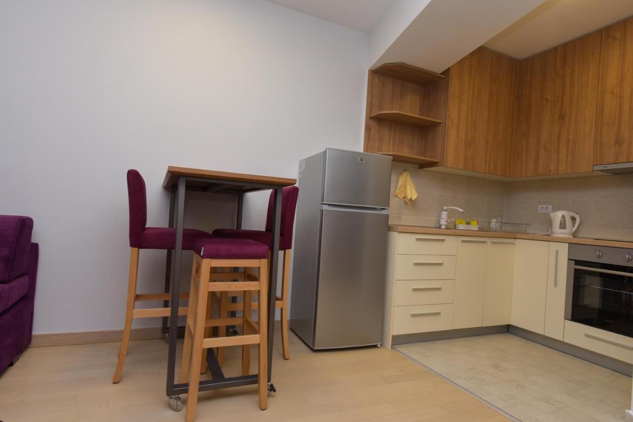 Flatiron Apartments Скопие Екстериор снимка