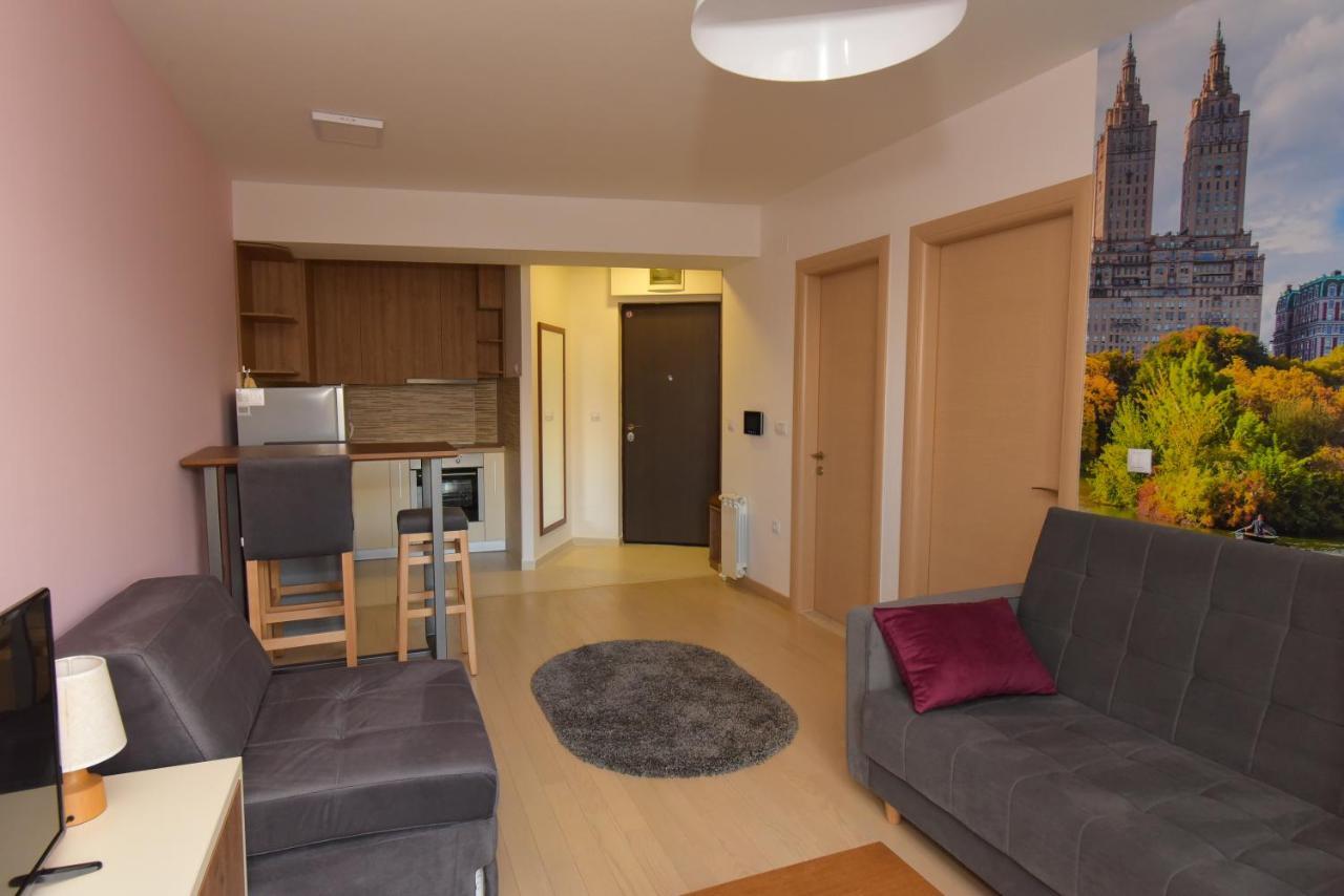Flatiron Apartments Скопие Екстериор снимка